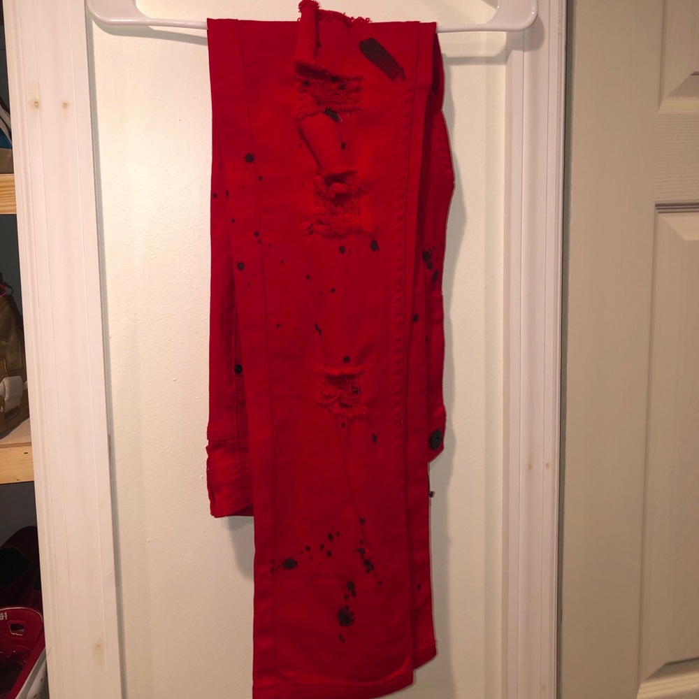 Red black spotted jeans
